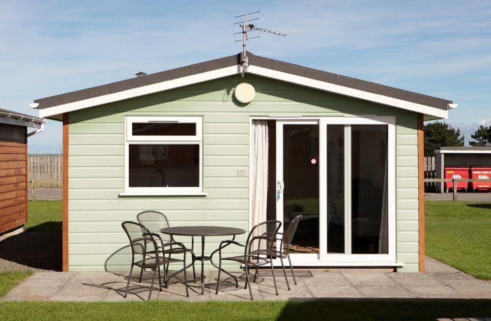 Atlantic Bays Holiday Park Padstow Buitenkant foto